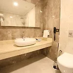 Ema Oeztuerk Thermal 4* Afyonkarahisar