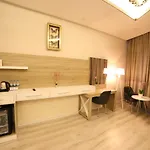 Hotel Ema Oeztuerk Thermal