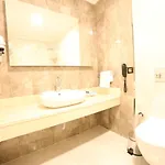 Ema Oeztuerk Thermal Hotel 4*